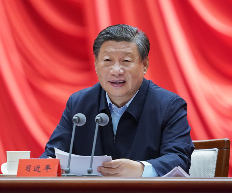 　　9月1日，2021年秋季學(xué)期中央黨校（國(guó)家行政學(xué)院）中青年干部培訓(xùn)班在中央黨校開(kāi)班。中共中央總書(shū)記、國(guó)家主席、中央軍委主席習(xí)近平在開(kāi)班式上發(fā)表重要講話。新華社記者 申宏 攝